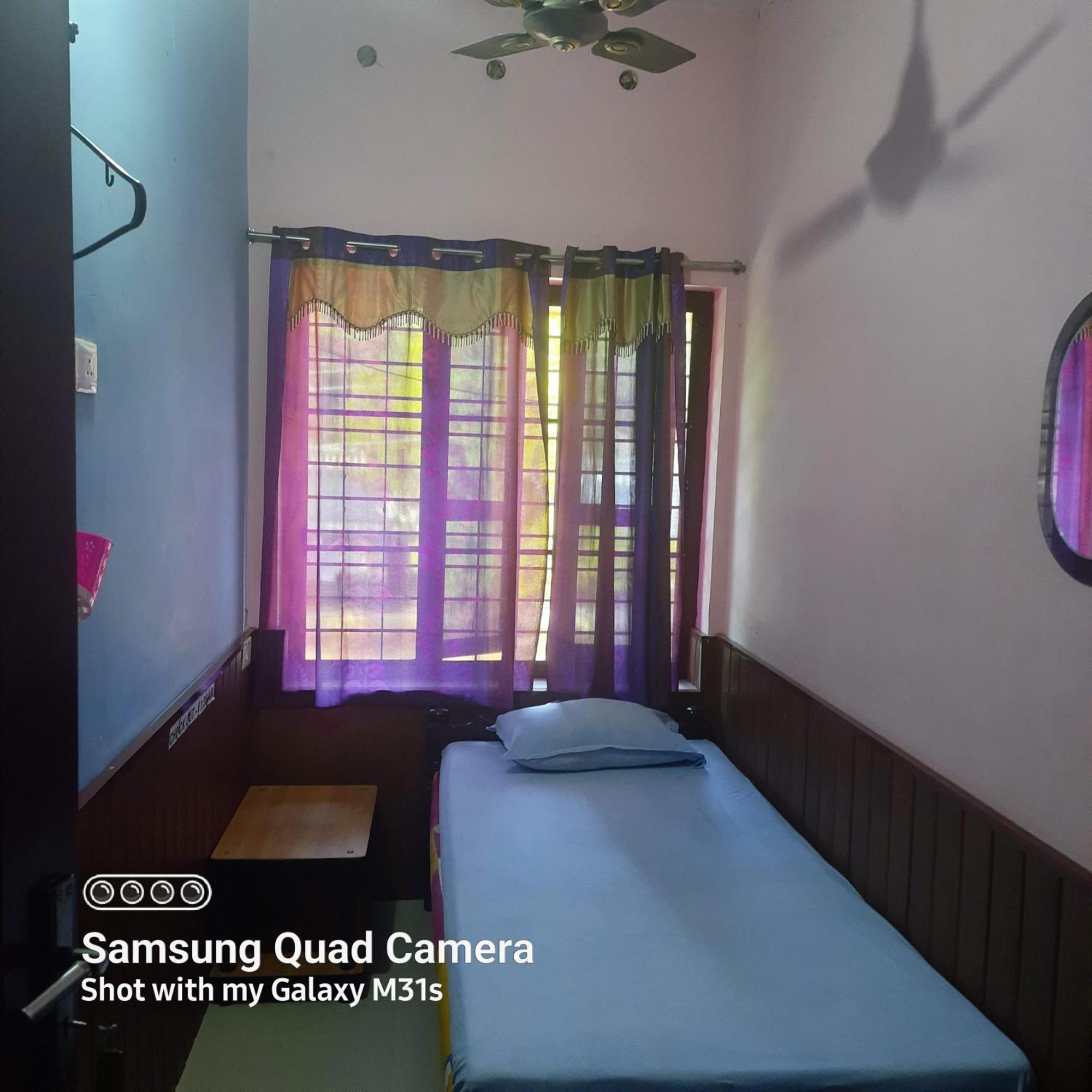 Navendu Homestay Alappuzha Szoba fotó